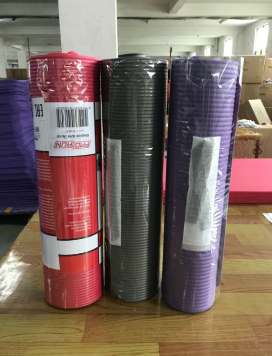 NBR Striped Non-Slip Yoga Mat